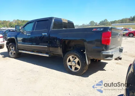 2015 Chevrolet Silverado 2500Hd Ltz z USA, uszkodzony, nr VIN 1GC1KWE89FF117551